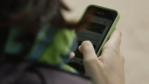 Close up shot of a mobile phone used for surf in Internet Stock-Footage 103166324