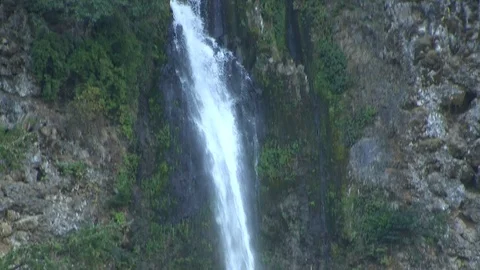 Close up shot of Multonomah Falls Stock Footage 119892739