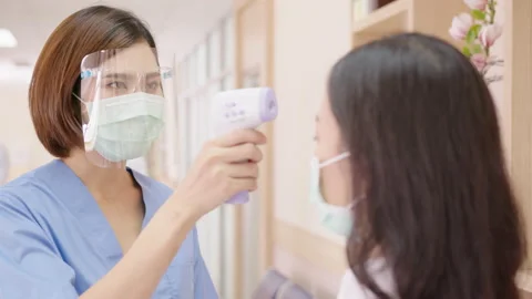 Close up shot. Screening of patient or people for Covid-19 coronavirus 스톡 동영상 139409097