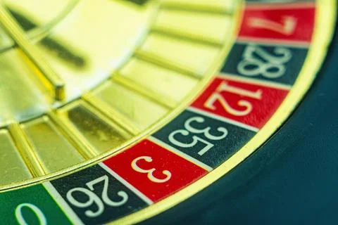 Close up shot of a spinning roulette. Presentation of a luxury casino roulett 스톡 사진