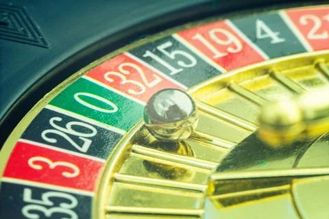 Close up shot of a spinning roulette. Presentation of a luxury casino roulett 스톡 사진