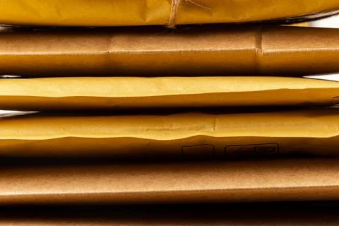 Close up shot of stack of padded mailing envelopes Foto stock