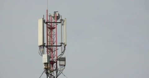 Close-up shot of Telecommunication tower. Telecom tower antennas and satellite Stockbeeldmateriaal 137104650