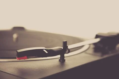 Close shot of a turntable with a blurred background Foto stock
