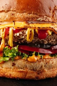 Close-up shot of a two-layer gourmet burger. Foto stock