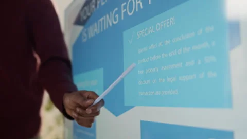 Close-up Shot of Unrecognizable Man Using Pointer, Giving Presentation Video stock 327475415