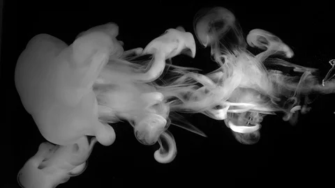 Close-up shot. white color flow in water and move Use for inky background or Vídeos de archivo 99838314