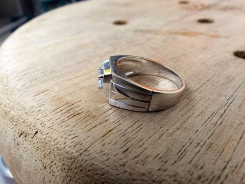 Close up silhouette of a ring Foto stock