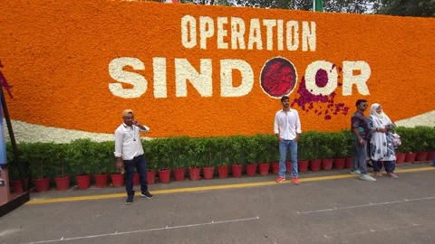 Close-Up of Sindoor Application in Hindu Wedding Ceremony Stock Footage 320383139