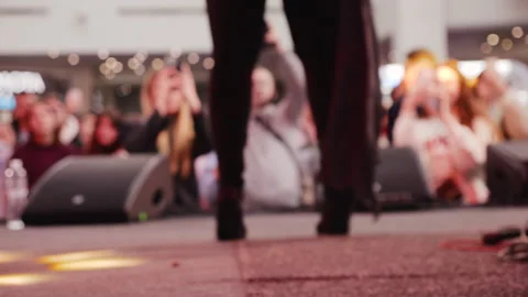 Close-up of singer's legs dancing. 스톡 동영상 329141944