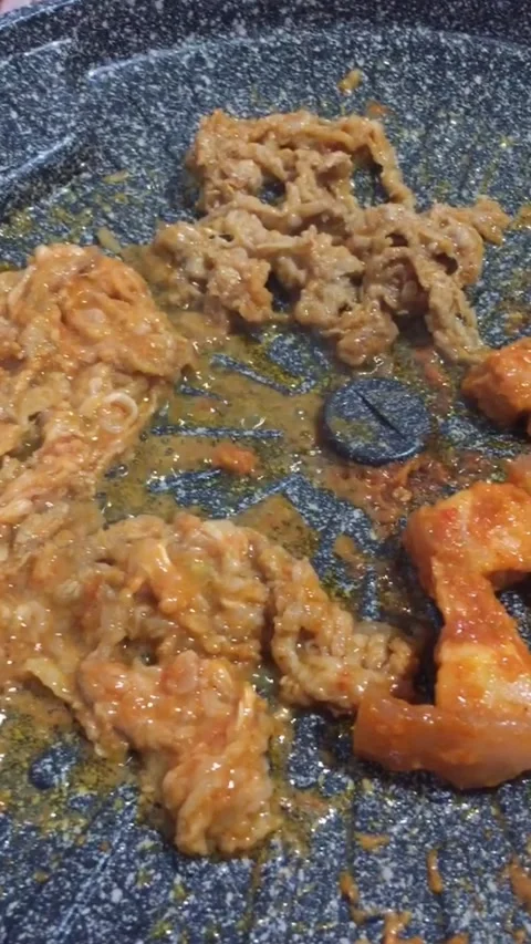 Close Up of Sizzling Meat in Wok Stock Footage 331422680