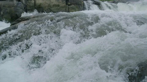 Close on slow motion rapids in Great Falls Park Stock-Footage 91897445