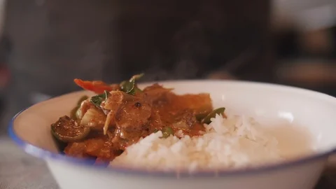 Close up slow motion shot of Chef decorating thai food Stock Footage 91087033