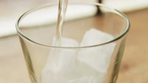 Close-up Soft Drink Pour Video stock 8507132