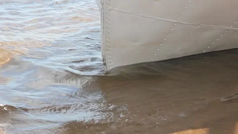 A close up of some water Vídeos de archivo 133268035