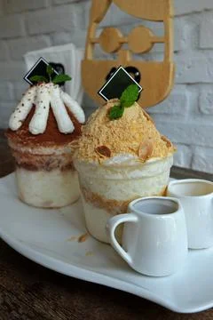 Close up Soy bean powder and chocolate cocoa Bingsu Foto stock