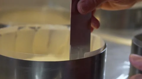 Close up spatula movement 스톡 동영상 238503094