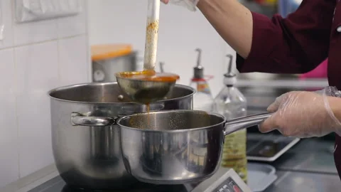 Close-up spicy soup or tom yum in the pot Stock-Footage 98993585