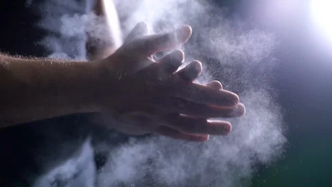 Close-up of sporty man clapping hands and preparing for workout at gym Video stock 125864293
