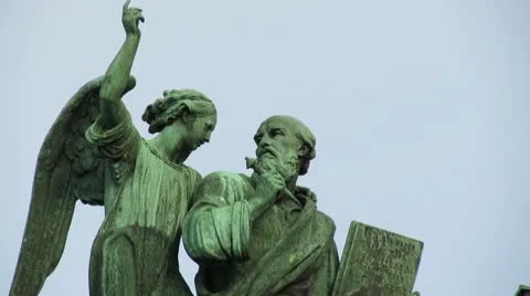 Close up of St. Isaac's Cathedral in St. Petersburg, Russia Vídeo Stock 10608525