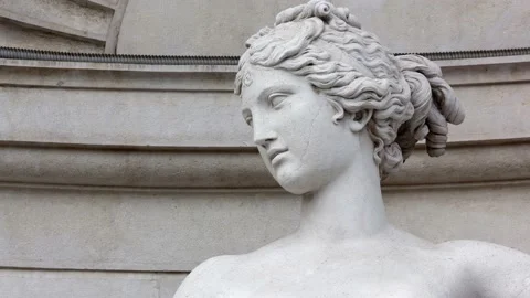 Close-up of the Statue of Venus on the Lloyd Palace in Trieste Stock Footage 197314016