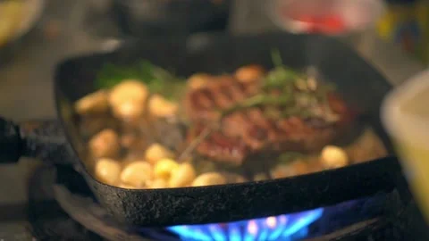 A close up steak pork chop on pan 動画素材 143624154