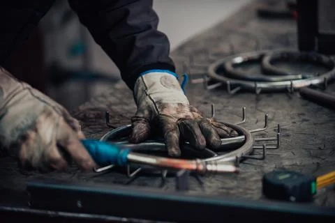 Close up of the steel welding process. Work in the heavy steel industry Stock-Fotos