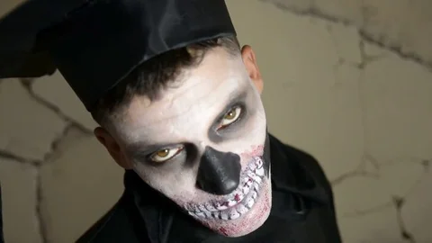 Close up of student zombie Vídeos de archivo 69204461