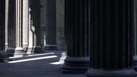 Close up with sun Columns of Kazan Cathedral, Saint Petersburg 库存影片 84655672