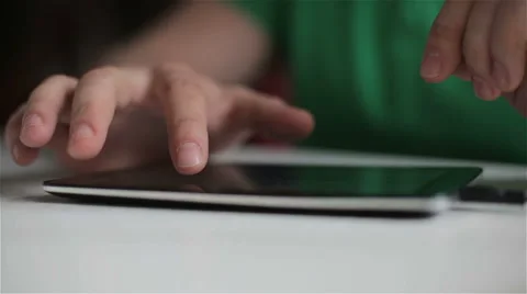 Close-up of Tablet surfing Stock Footage 48908613