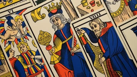 Close up on tarot cards Stock Footage 139074485
