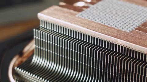 Close-up of thermal paste on the CPU cooling system. Vídeo Stock 143365703