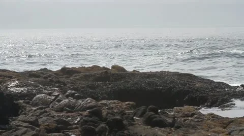 Close up of Thor's Well Video stock 12116912