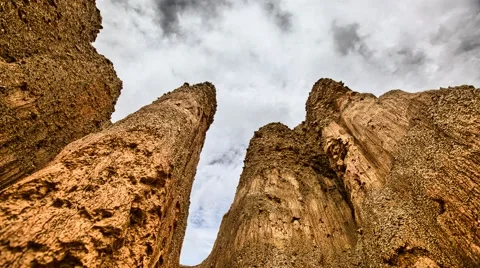 Close Up time lapse of amazing sand pyramids in HDR, 4K. 스톡 동영상 47104147