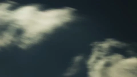 Close up time lapse of clouds against vlue sky Видео 139051251