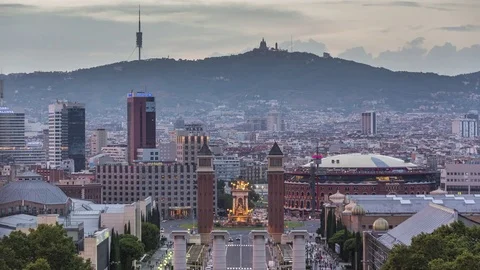 Close-up Timelapse: sunset over the Barcelona cityscape, Spain 스톡 동영상 79350508