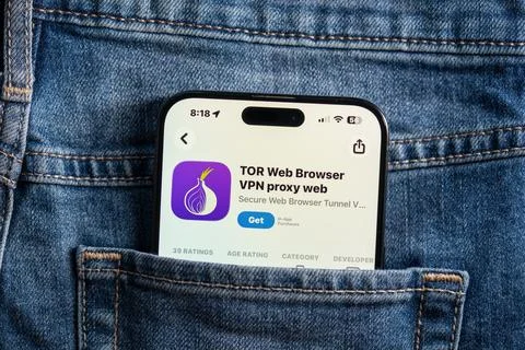 Close up of TOR Web Browser VPN proxy app. Toronto, Canada - July 24, 2026. Foto stock