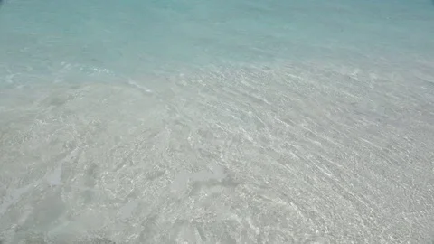 Close up tropical white sand &amp;amp; ocean Vídeos de archivo 80380377