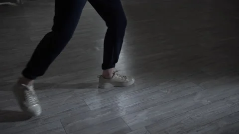 Close-up tutorial teaching basic foot movements in jazz modern and contemporary Video stock 143805582