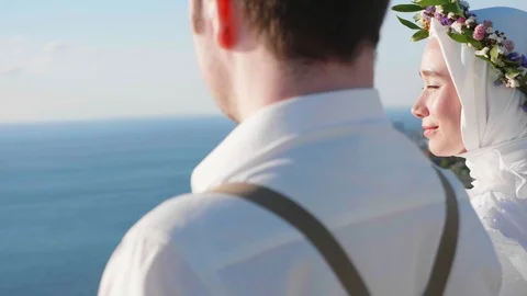 Close-up of two lovers turning face to face each other. Stock Footage 99144626