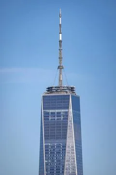 Close Up of the Upper Part and Tower of 1 World Trade Center, New York City Foto stock