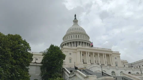 Close-Up of the U.S. Capitol Dome and Portico Video stock 320798823