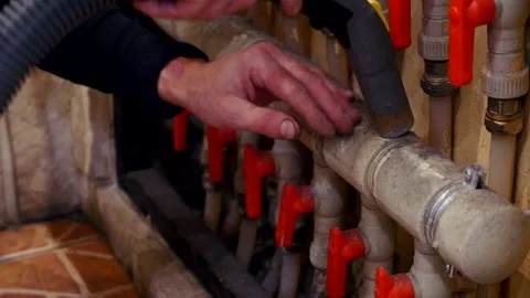 Close-up of a vacuum cleaner. heating battery cleaning. heater dust cleaning Vidéo 169401502