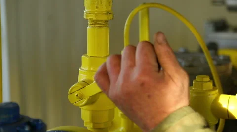 Close the valve Stock Footage 40733145