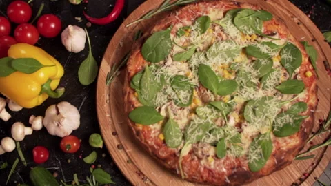 Close-up of a vegetarian pizza. Video stock 156959630