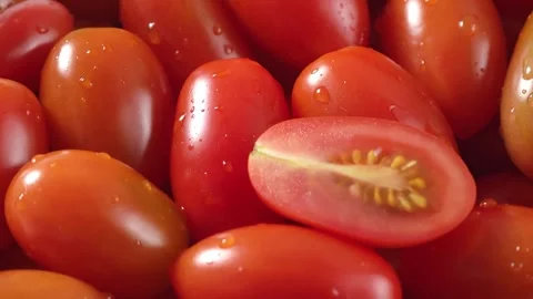 Close-up video of cherry tomatoes Video stock 322719019