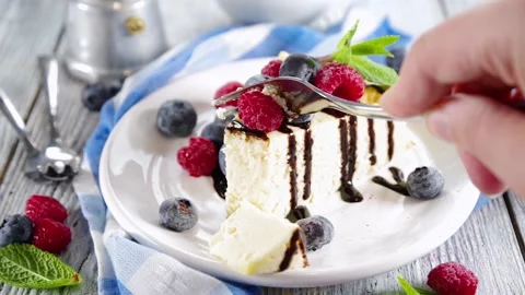 Close-up video eating classic cheesecake Stock Footage 171372001