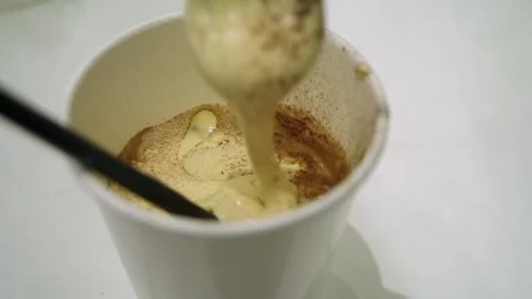 Close up of the Vietnamese Egg Coffee in Hanoi, Vietnam Stockbeeldmateriaal 325656874