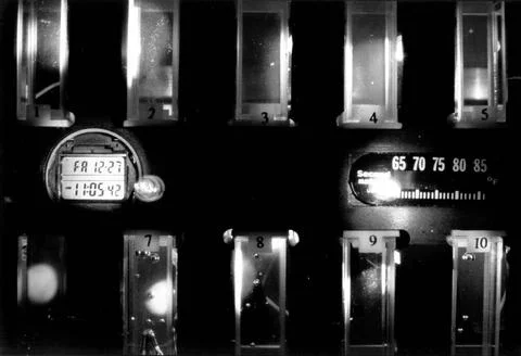 Close-up view of the Binary Colloidal Alloy Test during an experiment run ... Foto stock