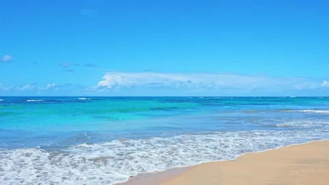 Close-up view of blue wave on tropical paradise beach of Caribbean sea. Stock Footage 281345746